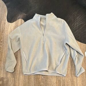 Lululemon men’s gray fleece half zip